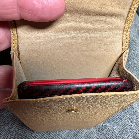 💛Chanel pouch, case, holder in a golden caviar leather for sunglasses, money - Picture 14 of 15